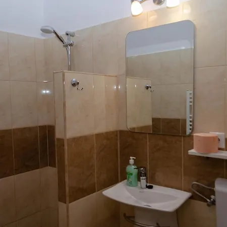 Casa Rezidentiala Pasteur Daire *