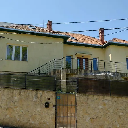 Daire Casa Rezidentiala Pasteur *